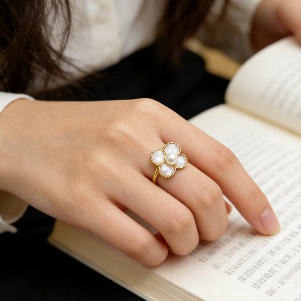 Vintage Ring With Of Pearl And - Formal Wear Jewelry For Women 评论和价格
