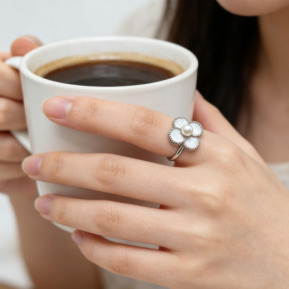 Vintage Ring With Of Pearl And - Formal Wear Jewelry For Women 评论和价格