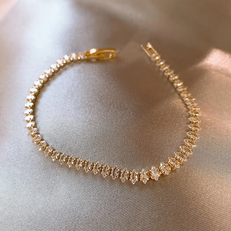 Dainty Gold CZ Bracelet – Wome - Formal Wear Jewelry For Women 评论和价格
