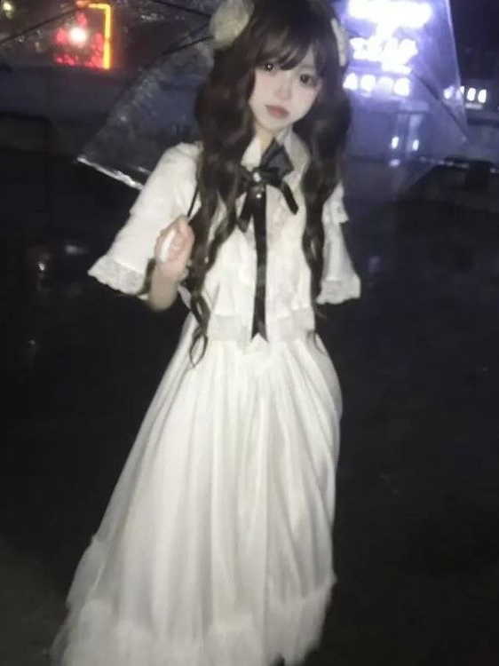Japanese Short Sleeve Bow Lace - Female Formal Wear 评论和价格