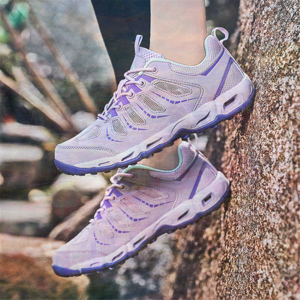 Sumer Round Tip Silver Sneaker - Vintage Women'S Formal Wear 评论和价格