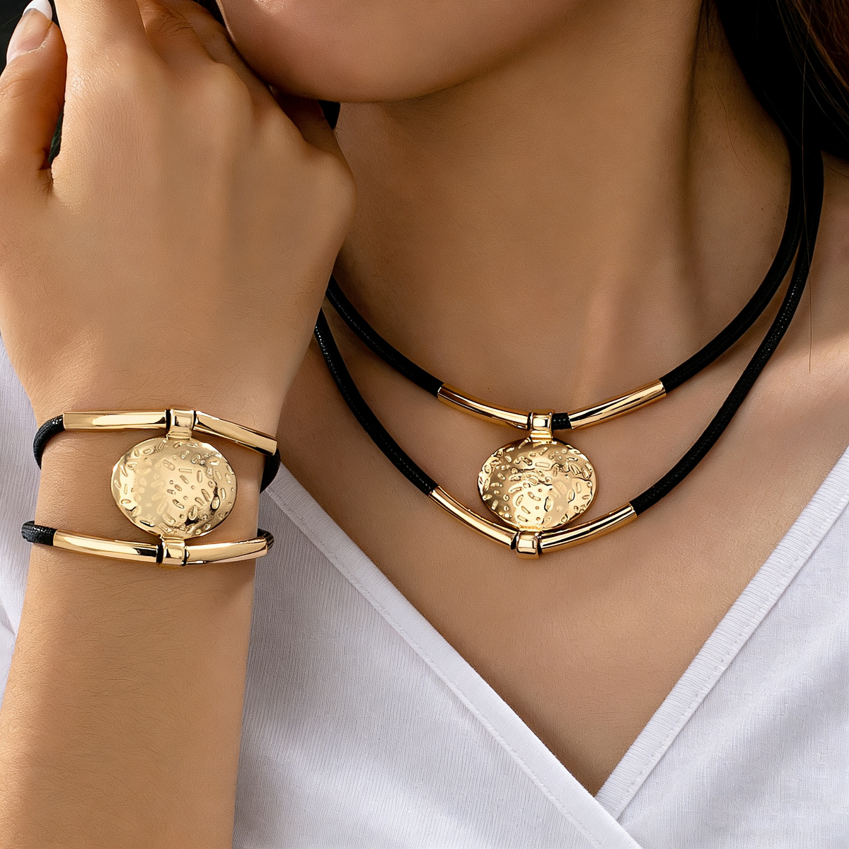 Elegant Oval Pendant Set Textu - Formal Wear Jewelry For Women 评论和价格