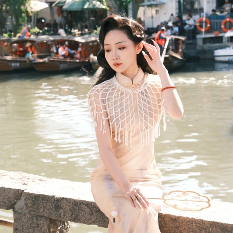  Light Pearls Decorated Pearls - Formal Wear Jewelry For Women 评论和价格