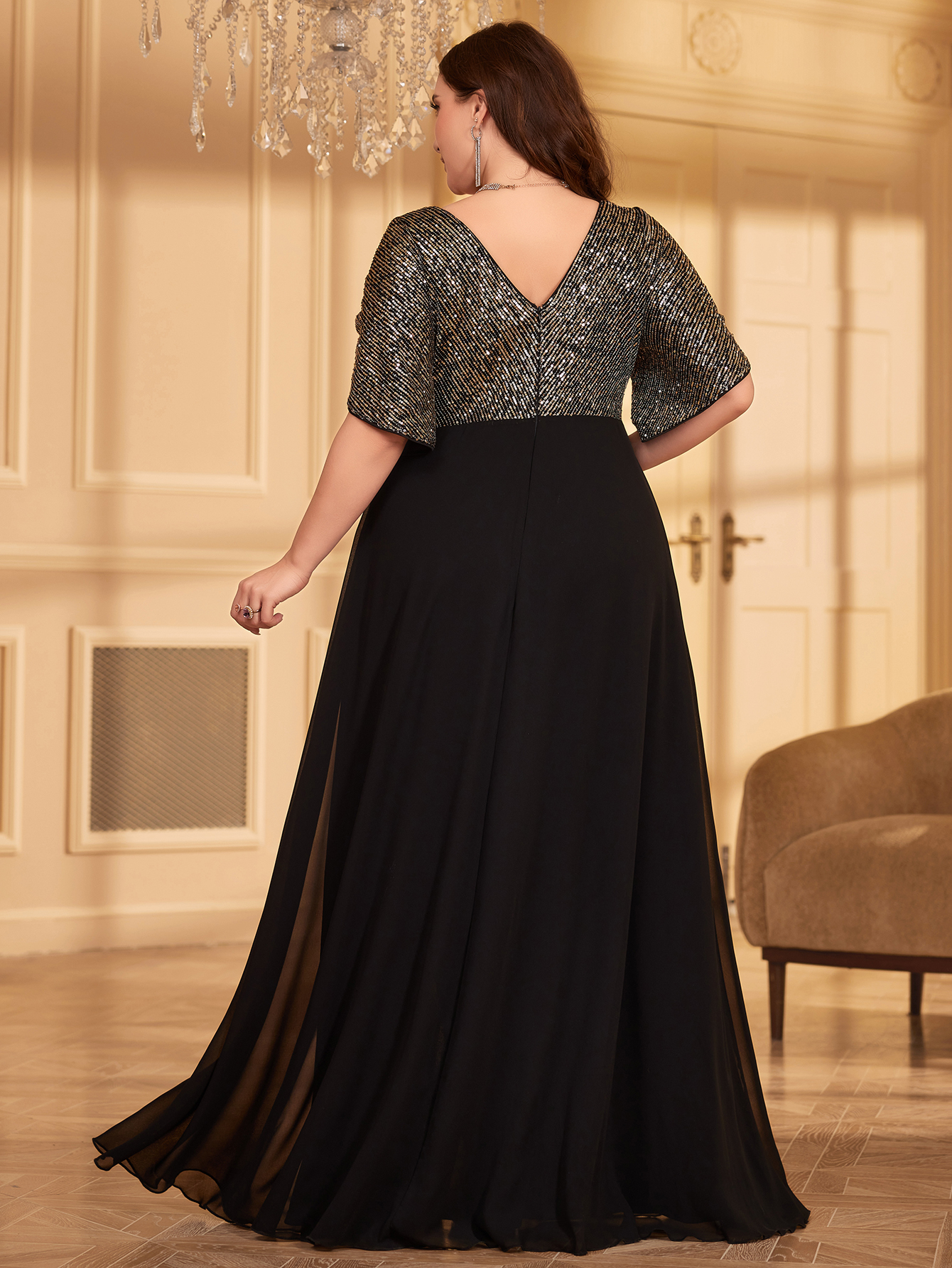 UNITHORSE Plus Size Sequin Pat - Female Formal Wear 评论和价格